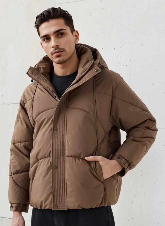 ايكونيك جاكيت رجالي مبطن بغطاء رأس بقصة عادية